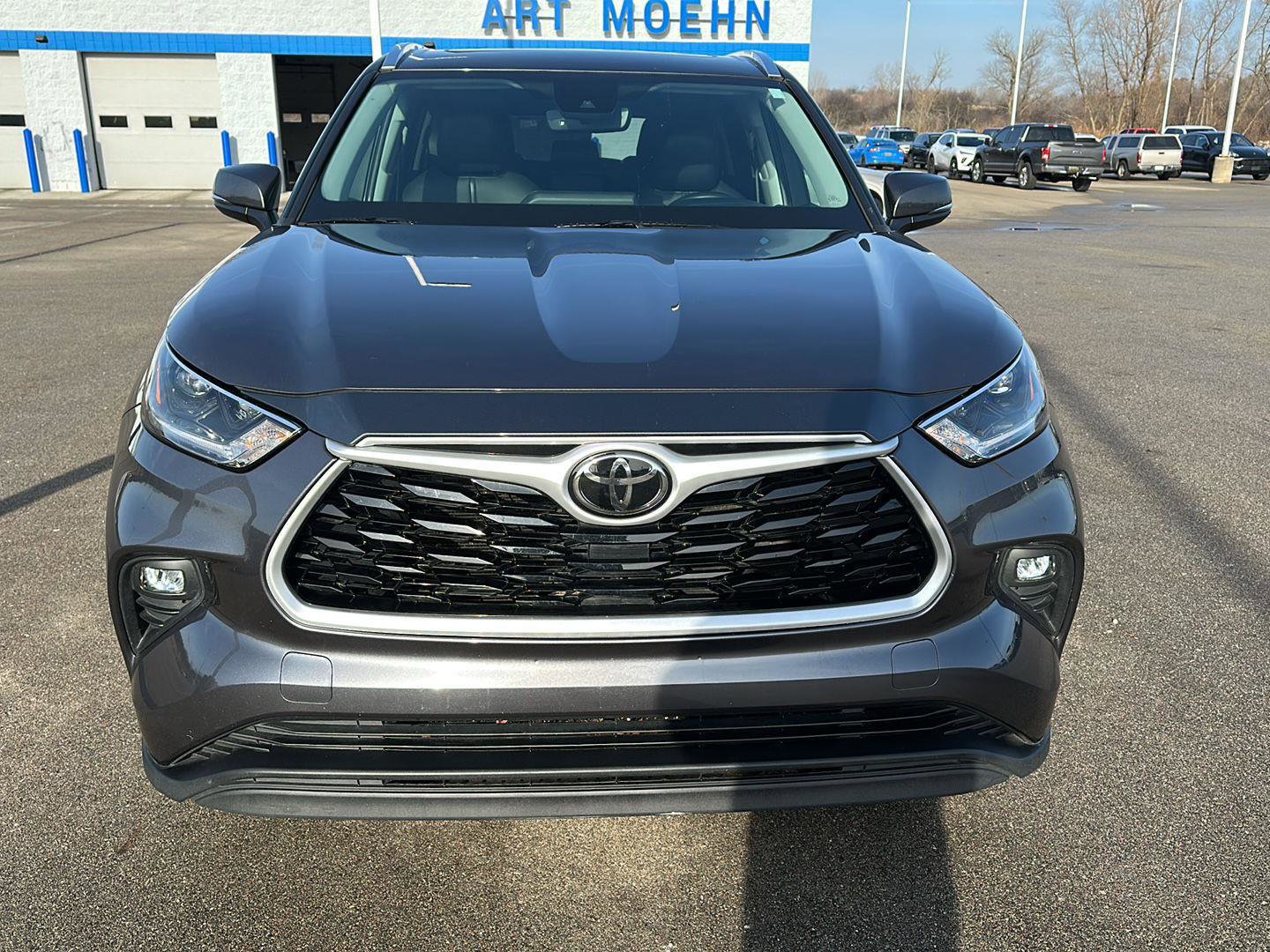 Used 2021 Toyota Highlander XLE image 14