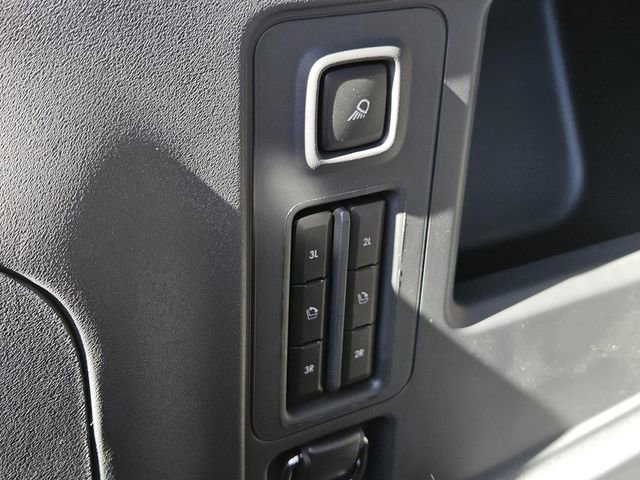 New 2025 Lincoln Navigator Reserve w/ Jet Appearance Package image 10