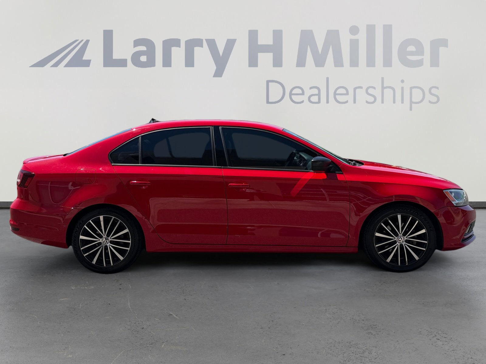 Used 2016 Volkswagen Jetta Sport image 6