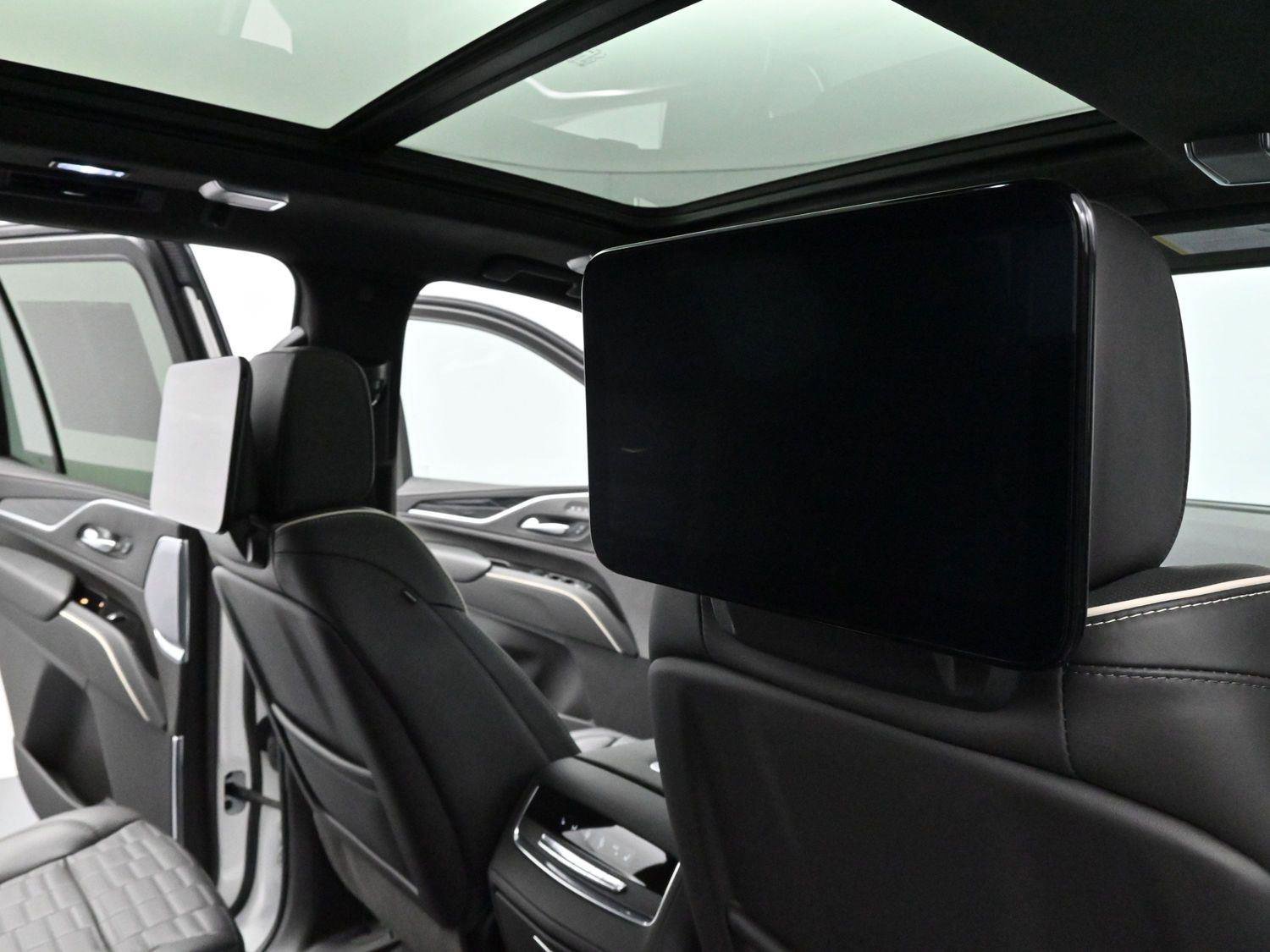 Certified 2023 Cadillac Escalade V AWD/4WD image 40