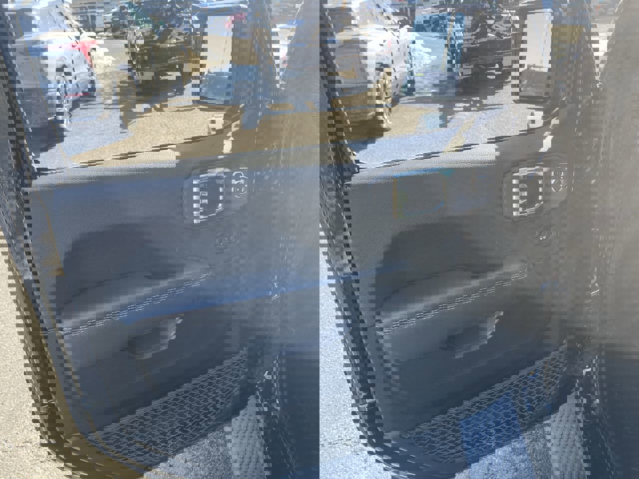 Used 2021 Jeep Wrangler Unlimited Sahara image 22