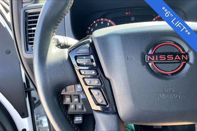 Used 2024 Nissan Frontier PRO-4X w/ Technology Package AWD/4WD image 11
