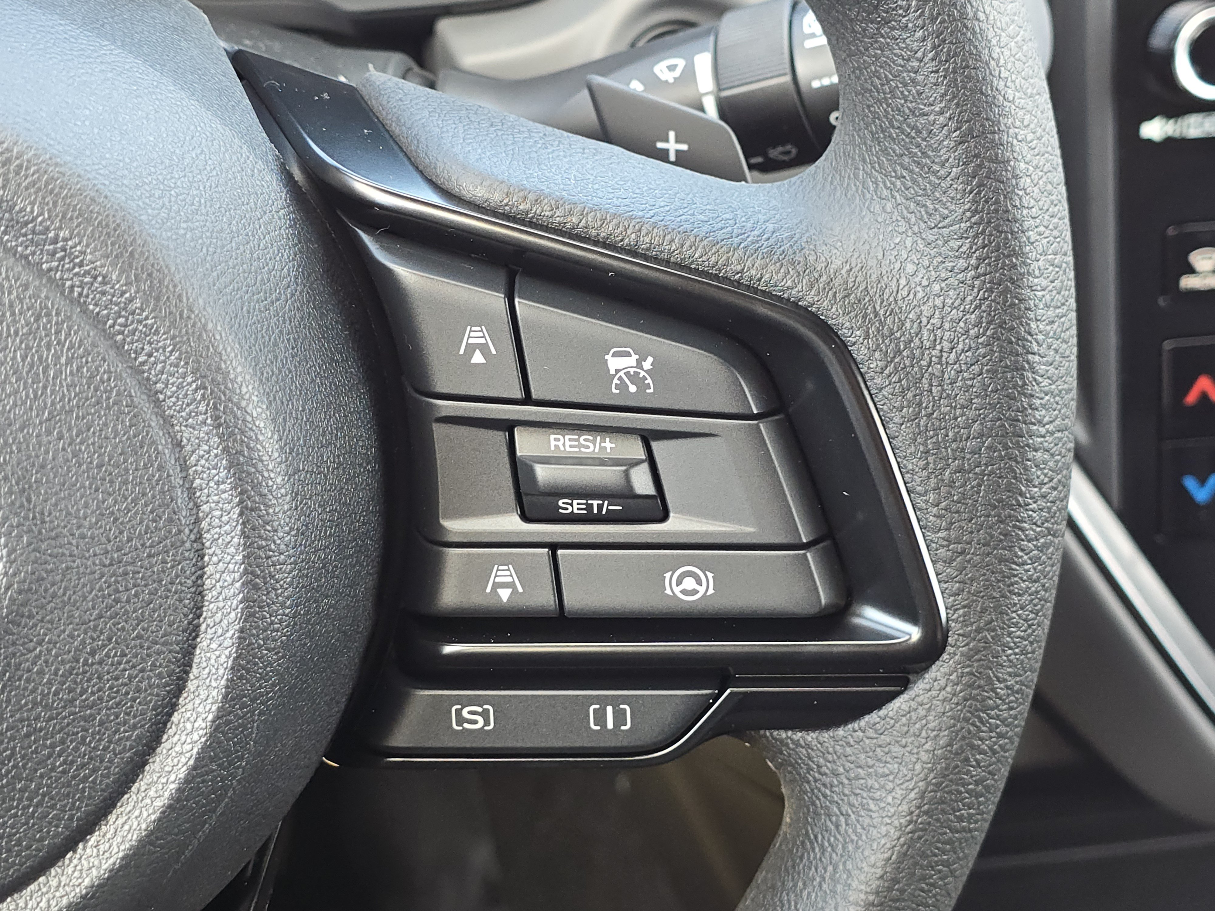 New 2026 Subaru Crosstrek 2.5i Premium AWD/4WD image 25
