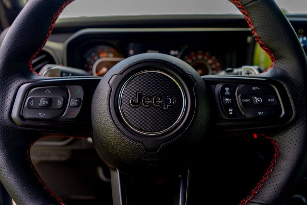 New 2026 Jeep Wrangler Unlimited Rubicon 392 w/ Quick Order Package 27X Moab AWD/4WD image 13