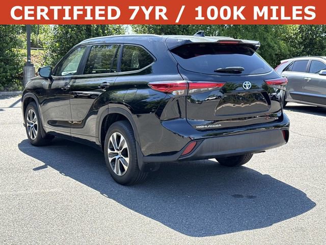 Used 2023 Toyota Highlander XLE AWD/4WD image 4