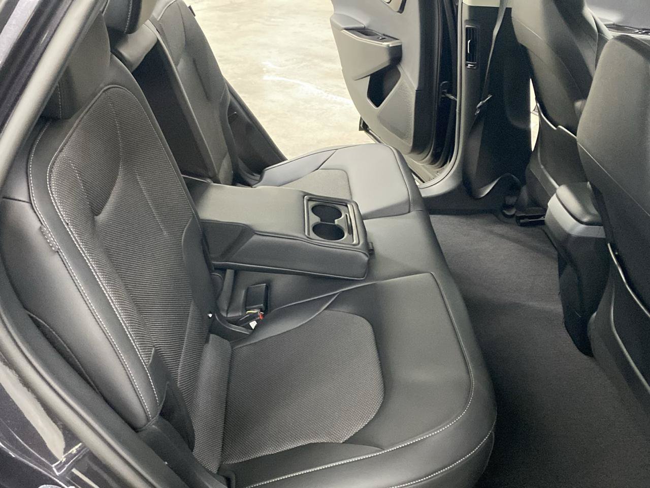 Used 2025 Kia EV6 Light w/ Light LR Technology Package RWD image 14