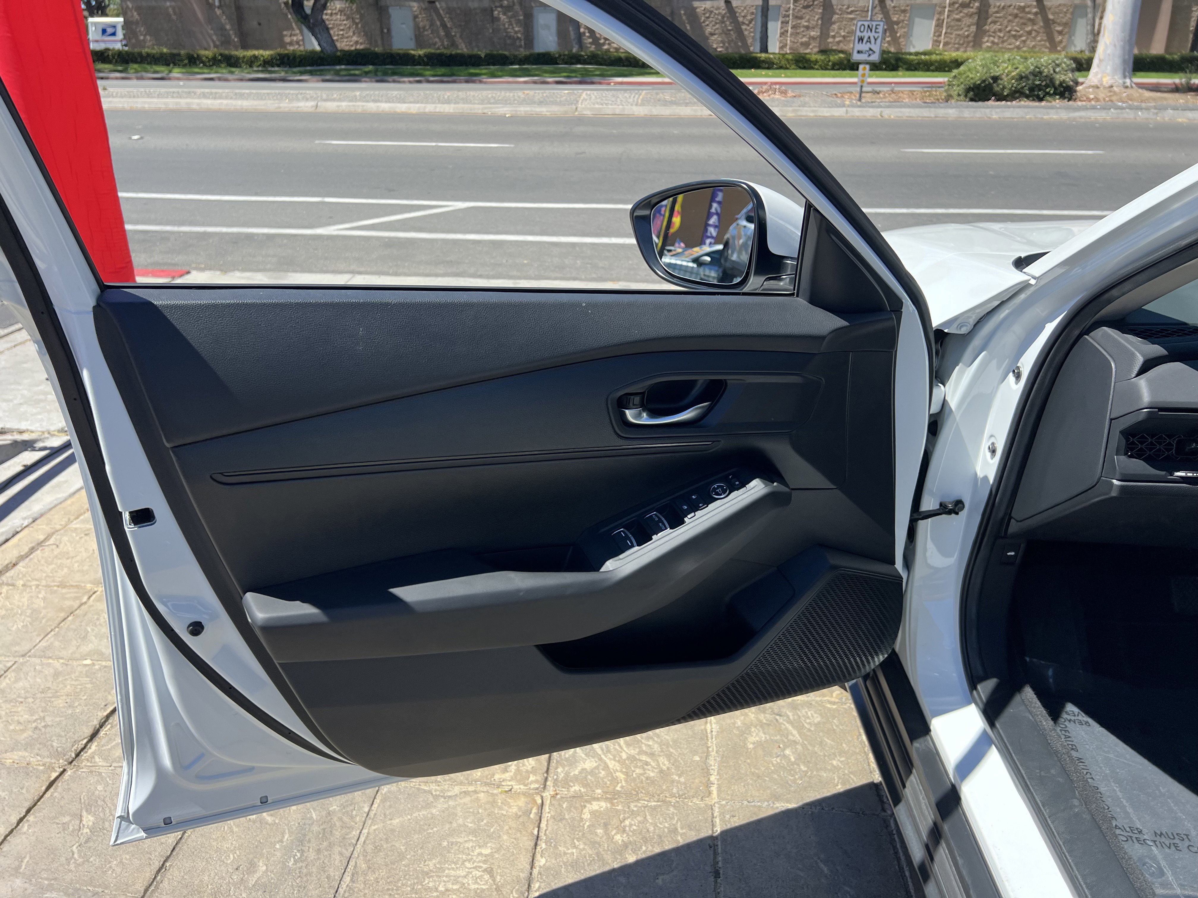 Used 2024 Honda Accord LX image 11