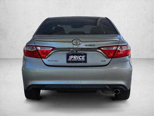 Used 2016 Toyota Camry SE FWD image 6