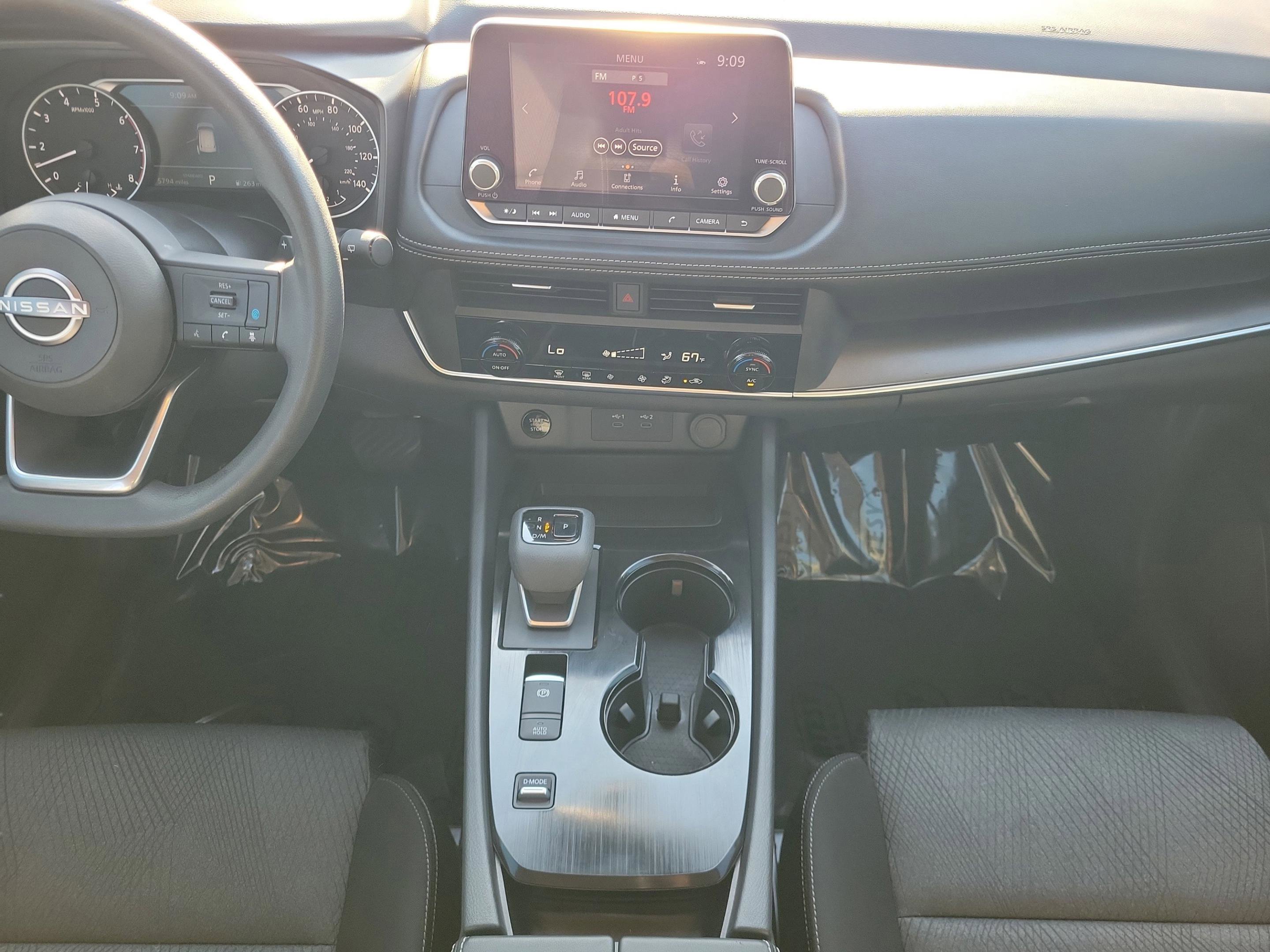 Certified 2024 Nissan Rogue SV image 15