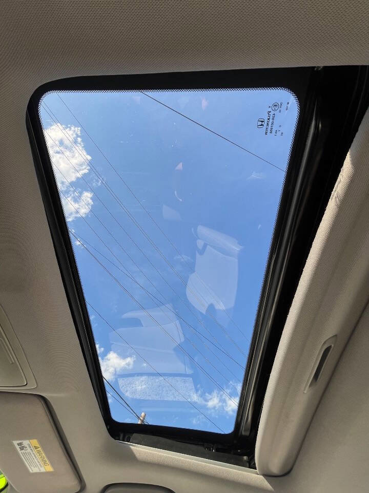 Used 2016 Honda Accord Touring image 26