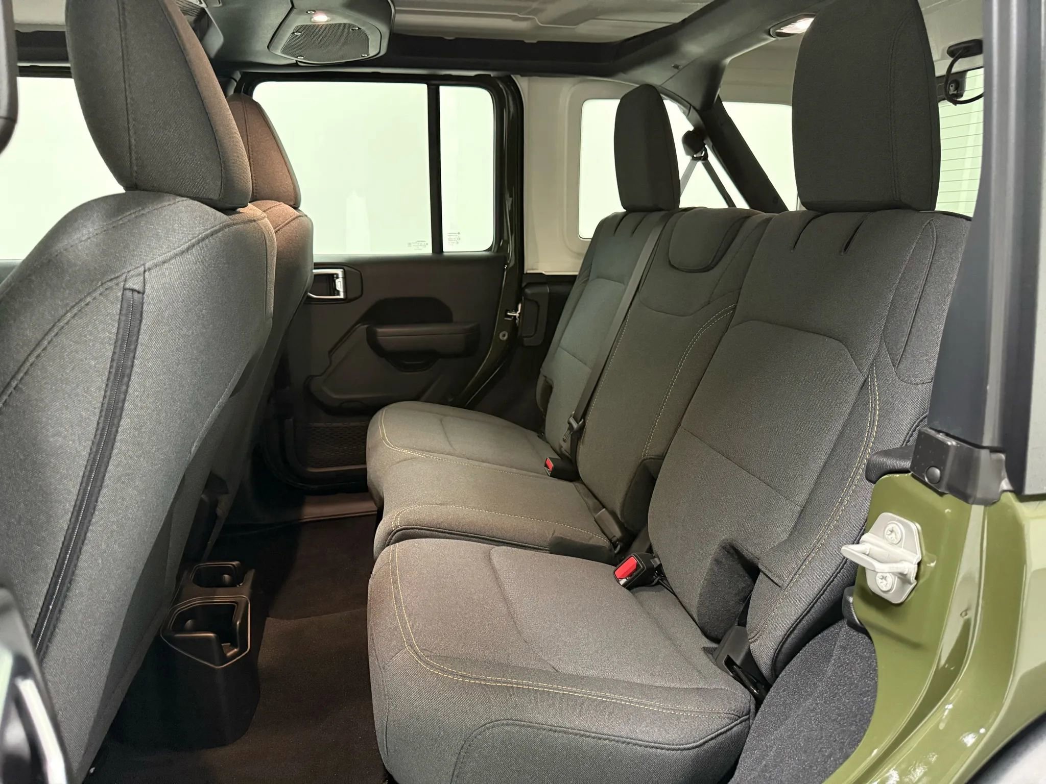 Used 2024 Jeep Wrangler Unlimited Sport image 42