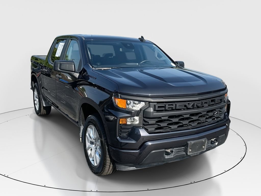Used 2023 Chevrolet Silverado 1500 Custom w/ LPO, Dark Essentials Package RWD image 1