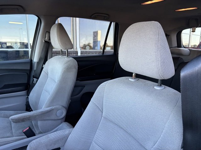 Used 2016 Honda Pilot EX image 11