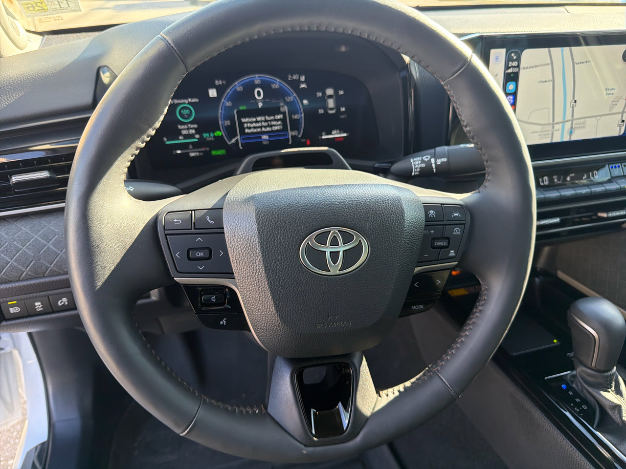 Used 2025 Toyota Camry XLE image 19