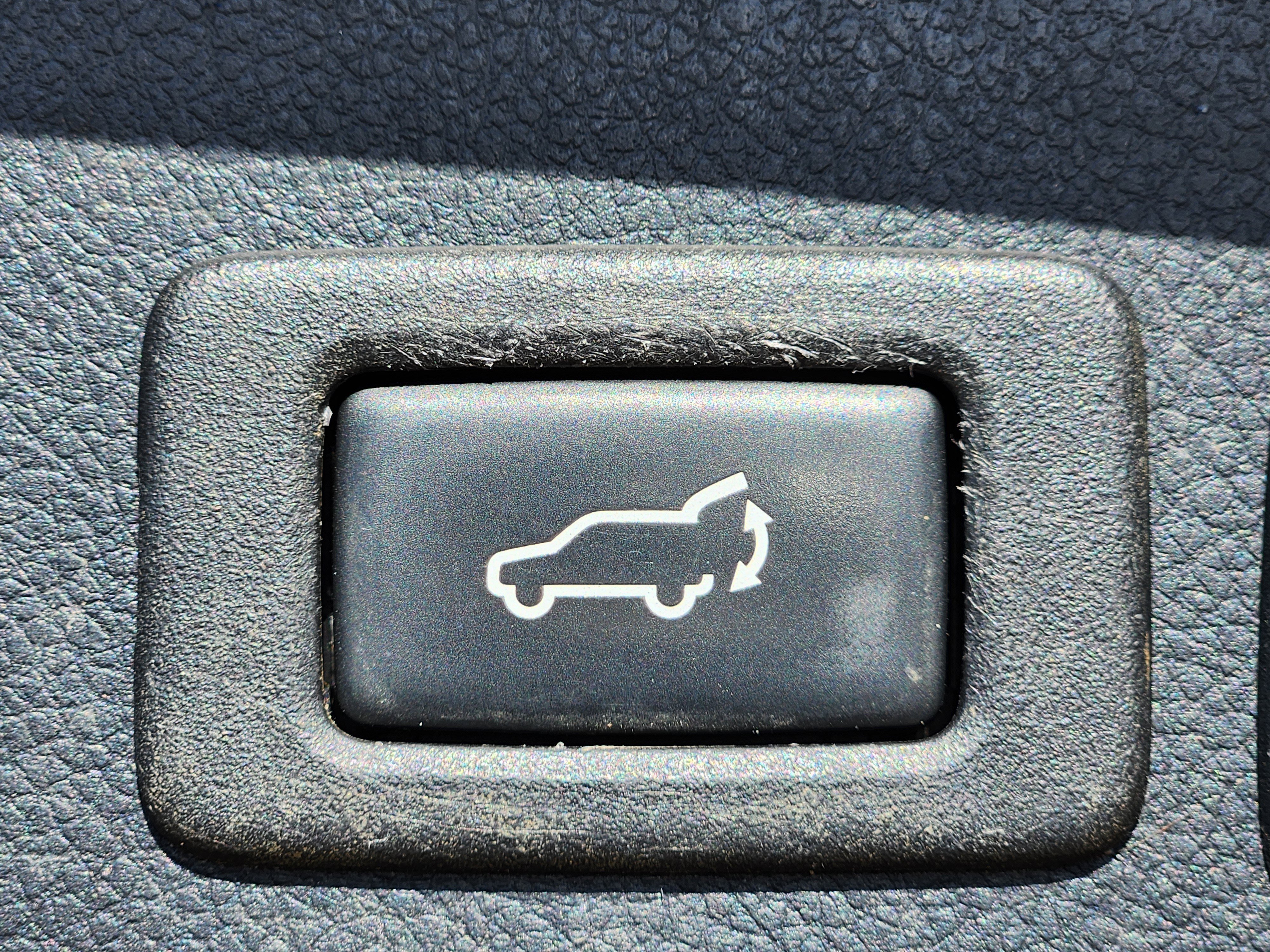 Used 2017 Subaru Forester 2.5i Limited w/ Protection Package #2 AWD/4WD image 13