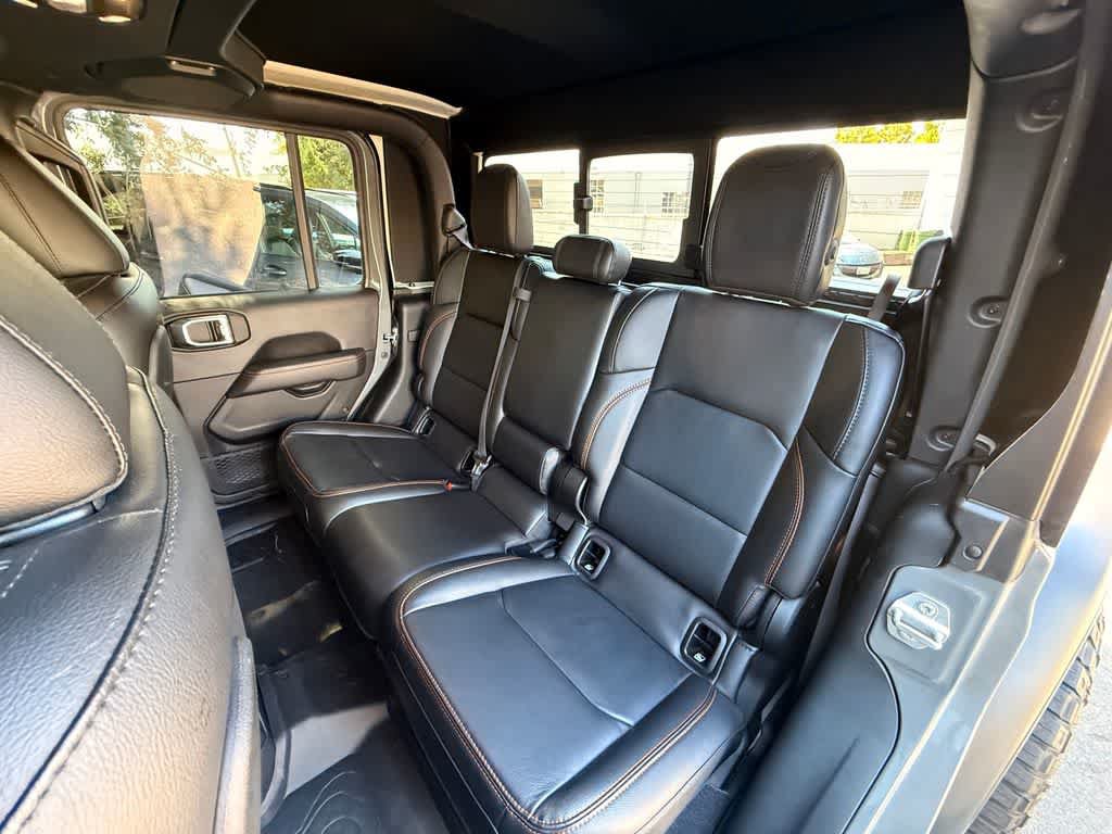 Used 2021 Jeep Gladiator Mojave AWD/4WD image 13
