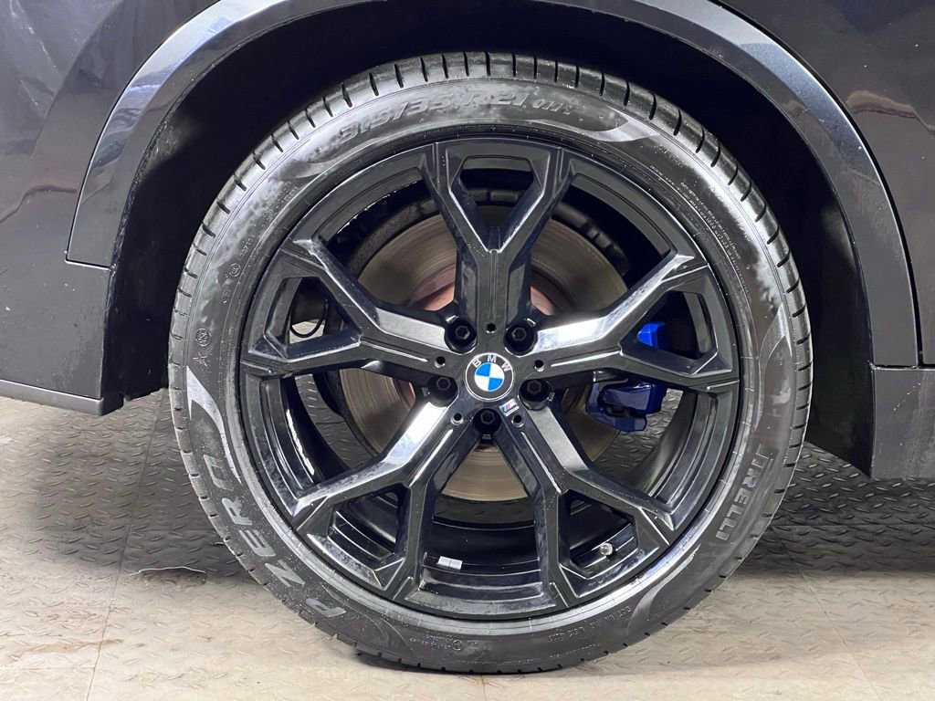 Used 2019 BMW X5 xDrive50i w/ M Sport Package image 14