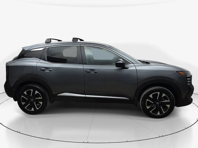 Used 2026 Nissan Kicks SV w/ Cold Weather Package AWD/4WD image 5
