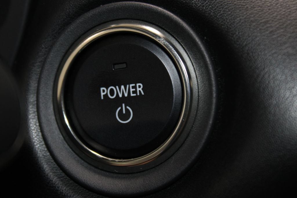 Used 2025 MAZDA CX-70 Plug-In Hybrid w/ Premium Plus AWD/4WD image 45