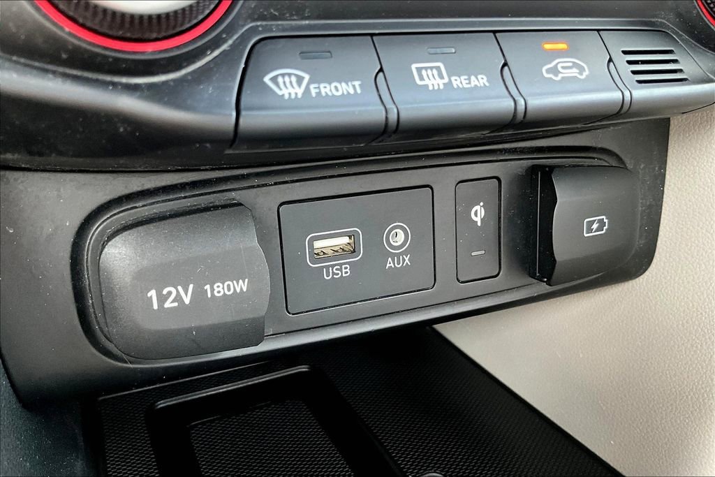 Used 2019 Hyundai Veloster Turbo Ultimate image 32