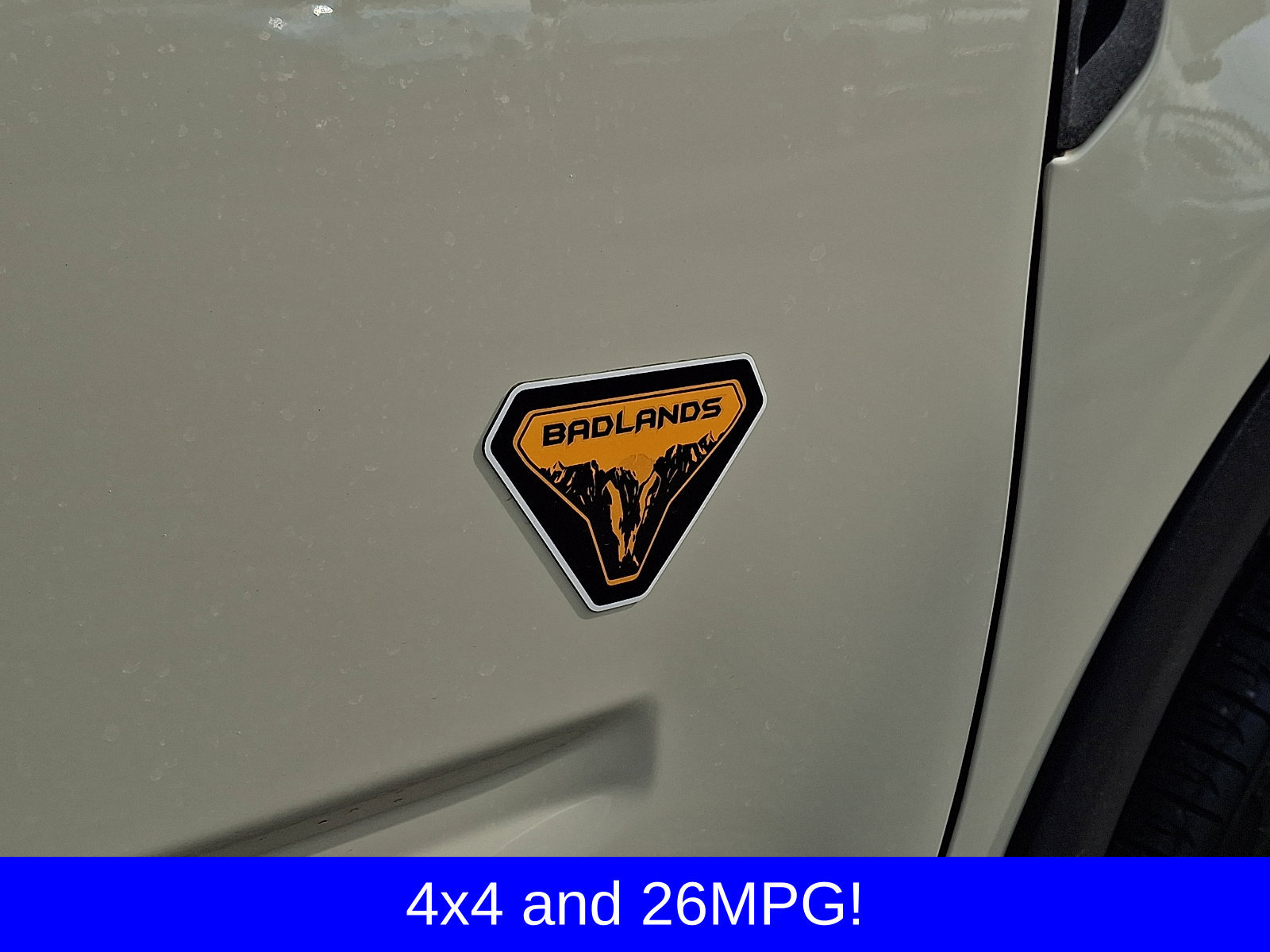 Used 2024 Ford Bronco Sport Badlands w/ Premium Package AWD/4WD image 32