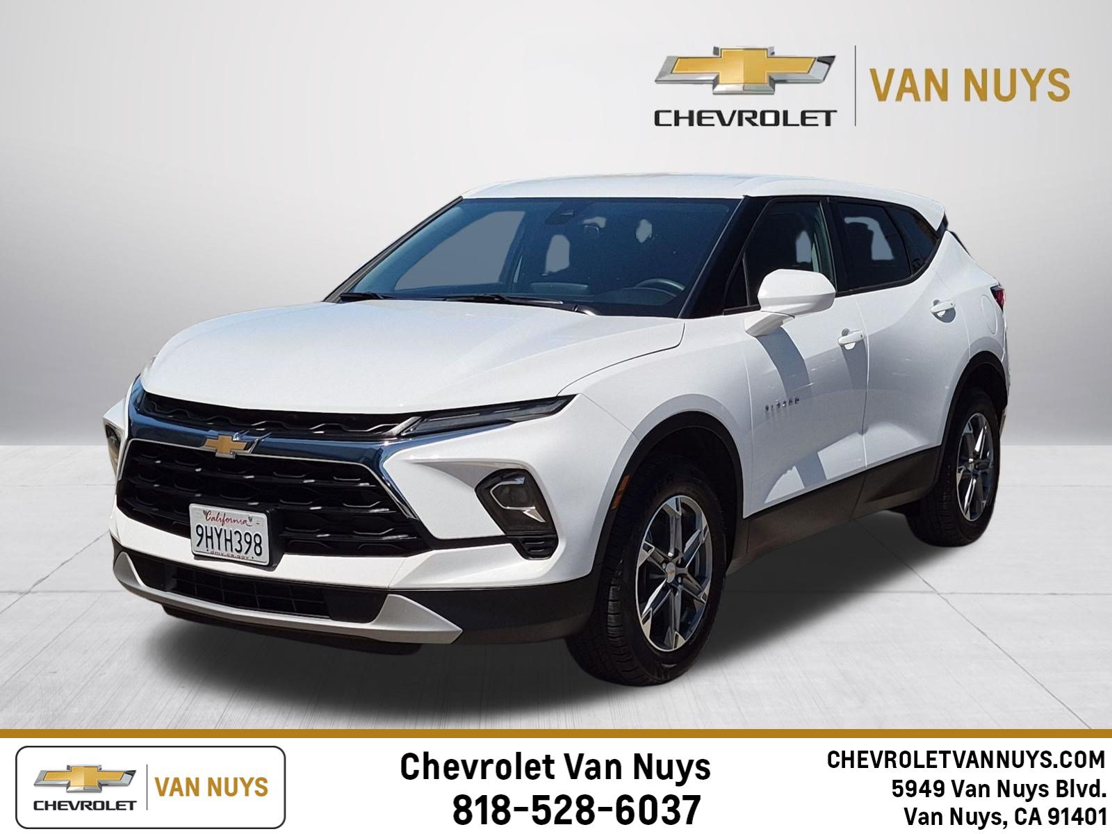 Used 2024 Chevrolet Blazer LT w/ LPO, Cargo Package FWD image 1