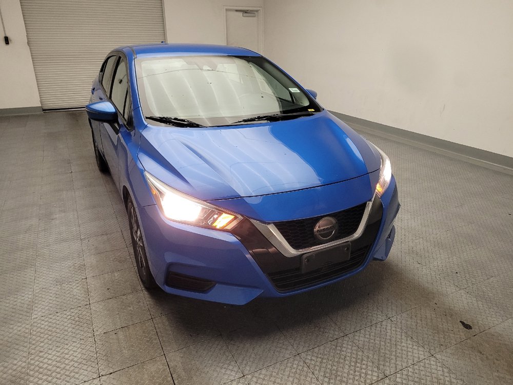 Used 2021 Nissan Versa SV FWD image 14