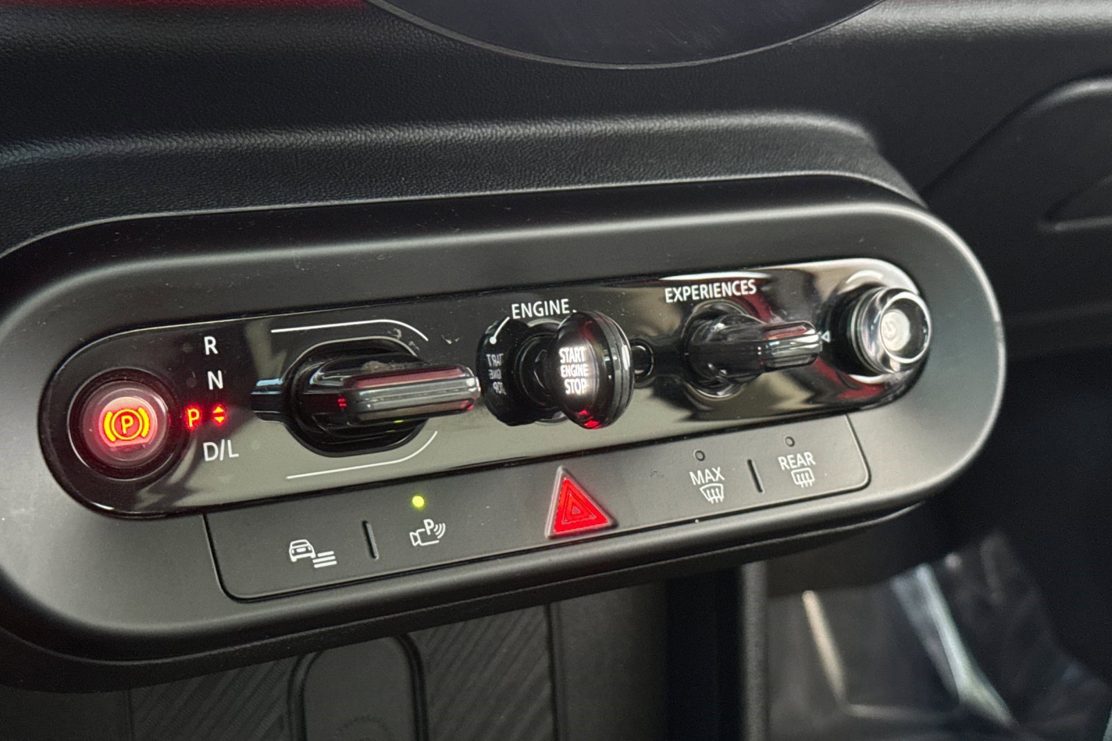 Used 2025 MINI Cooper S FWD image 17