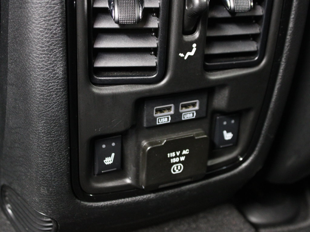 Used 2025 Dodge Durango R/T AWD/4WD image 14