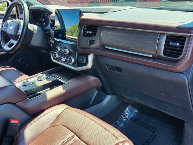 Certified 2024 Ford Expedition Max Limited AWD/4WD image 18