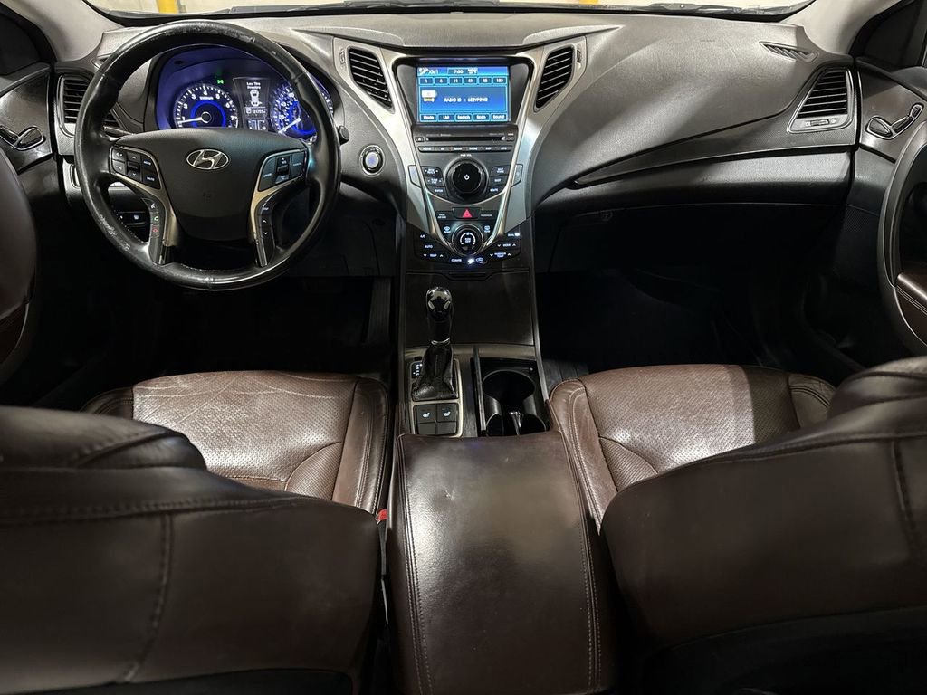 Used 2013 Hyundai Azera FWD image 10