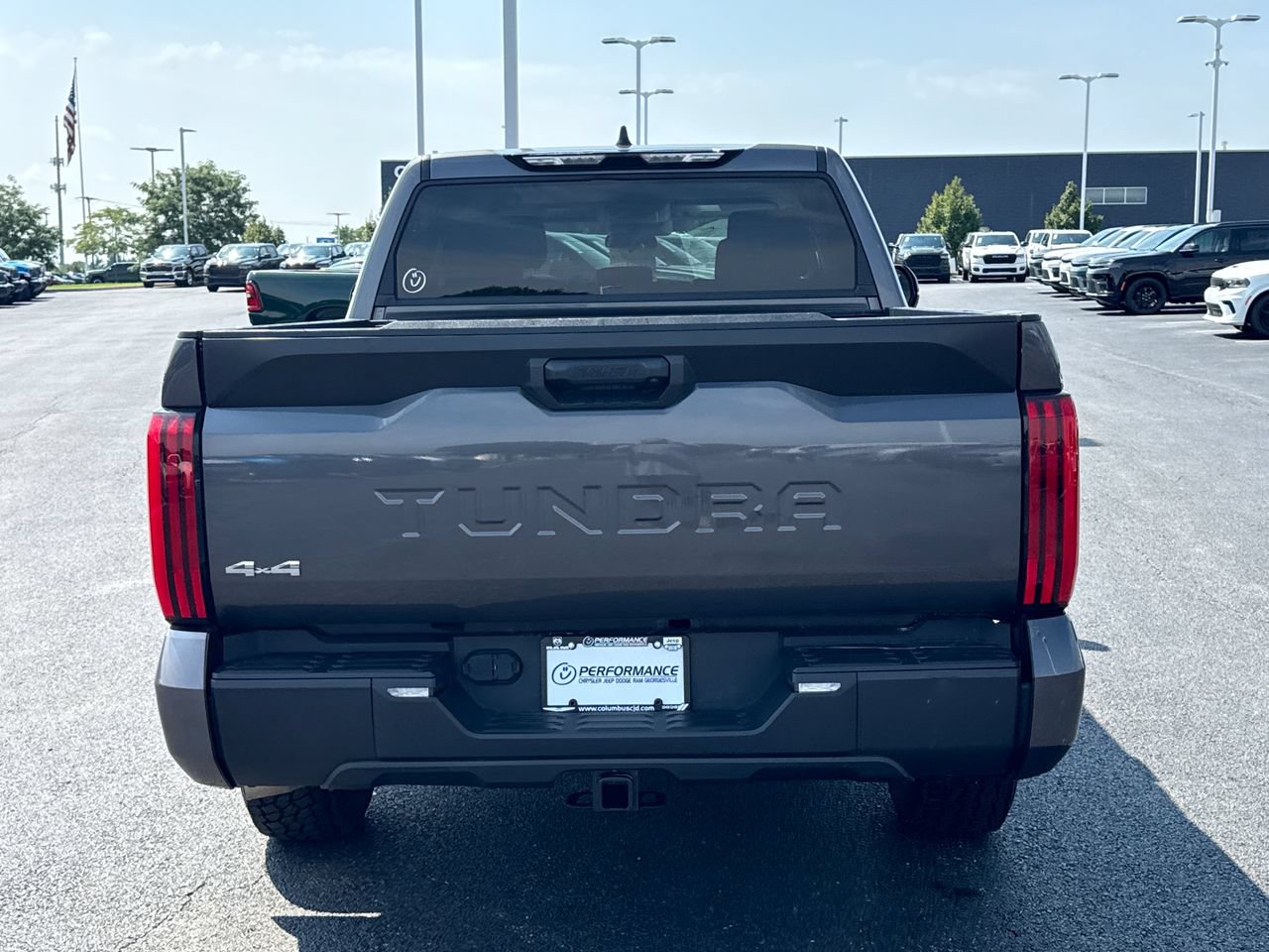 Used 2022 Toyota Tundra SR5 AWD/4WD image 4