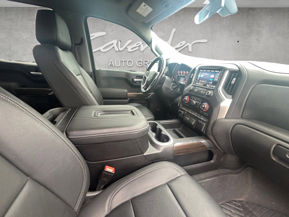 Used 2021 Chevrolet Silverado 1500 LT Trail Boss w/ Convenience Package II image 24