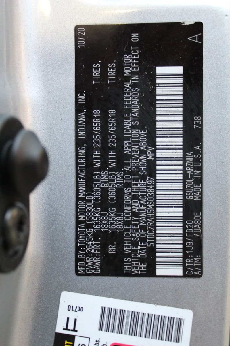 Used 2021 Toyota Highlander L FWD image 42