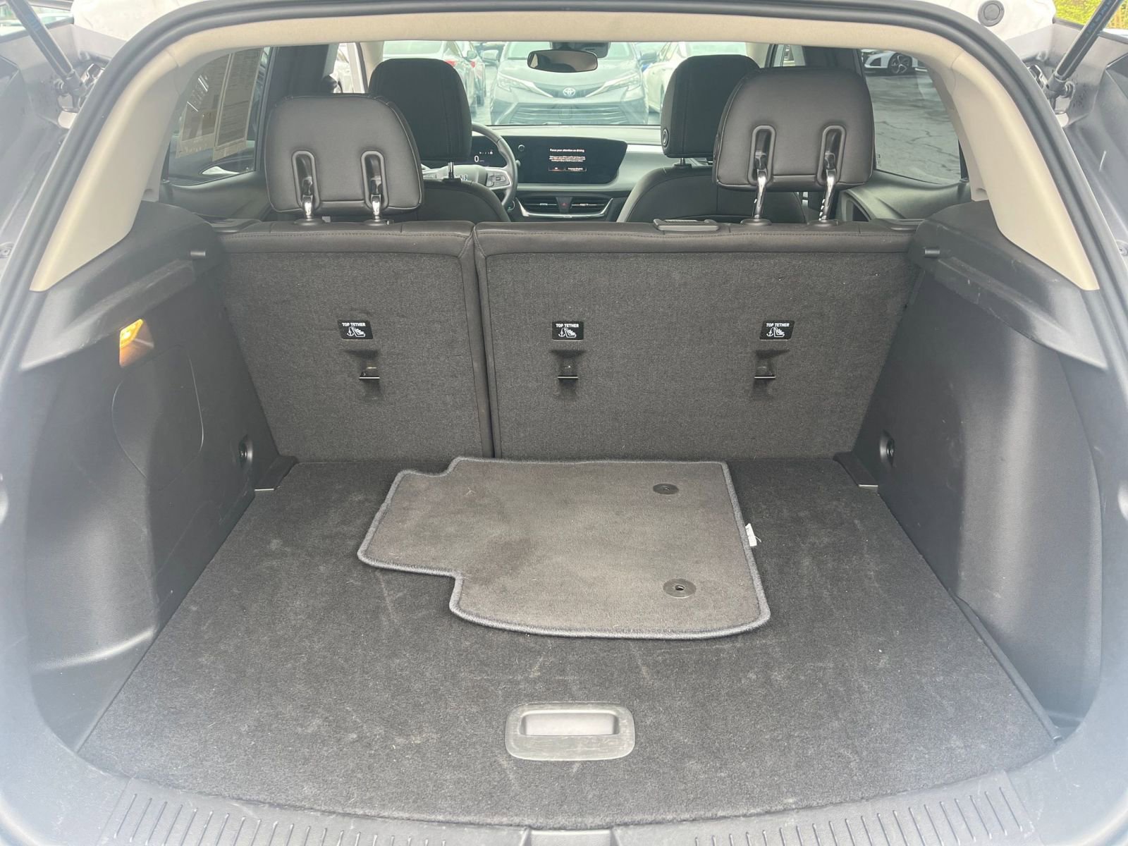 Used 2025 Buick Encore GX Preferred image 25