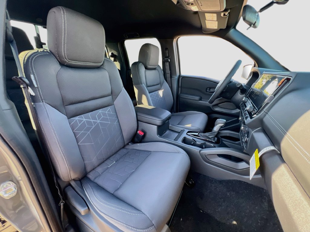 New 2027 Nissan Frontier SV RWD image 26