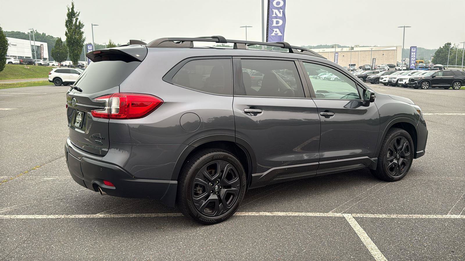 Used 2023 Subaru Ascent Onyx Edition Limited AWD/4WD image 4
