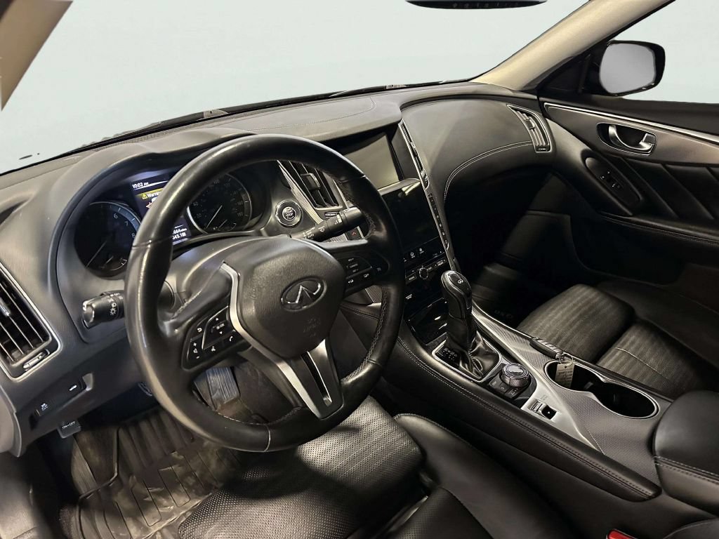 Used 2019 INFINITI Q50 Signature Edition w/ Cargo Package (L96) AWD/4WD image 14