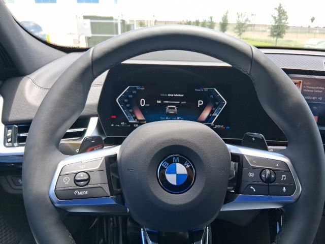 New 2026 BMW X2 xDrive28i w/ Technology Package AWD/4WD image 2