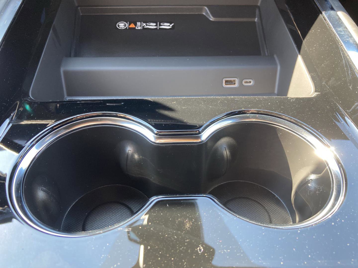 New 2026 Chevrolet Suburban Premier image 16