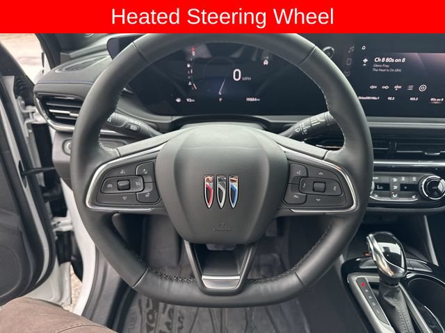 Used 2024 Buick Envista Sport Touring w/ Convenience I Package FWD image 11