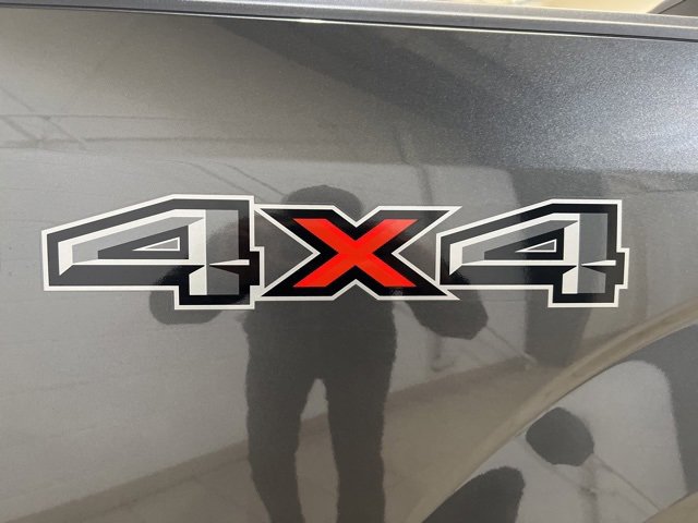 Used 2015 Ford F150 XLT w/ Equipment Group 302A Luxury image 11