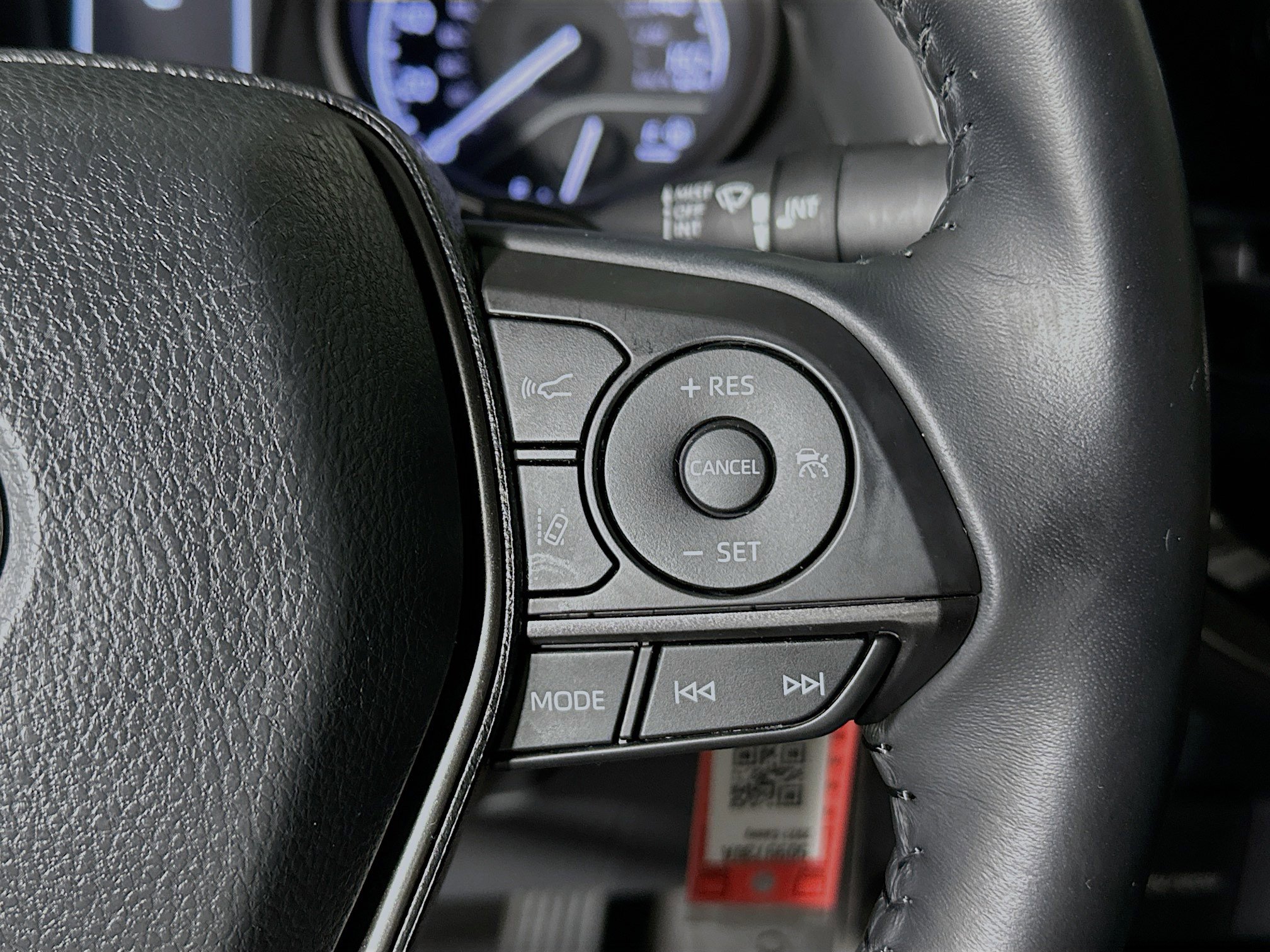 Used 2021 Toyota Camry SE image 17