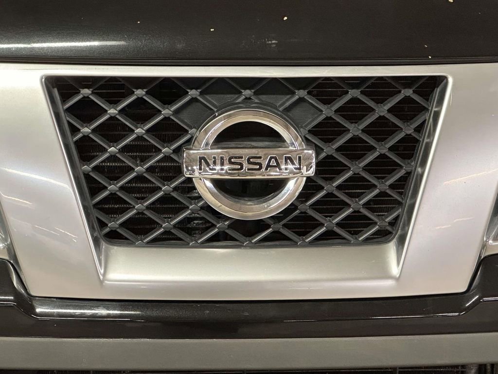 Used 2018 Nissan Frontier PRO-4X w/ Pro-4x Luxury Package image 9