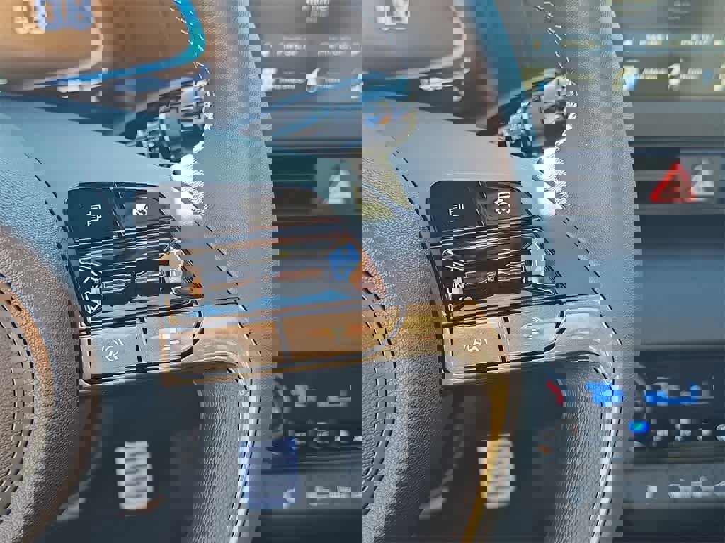 New 2026 Hyundai Elantra SEL Sport Premium image 23