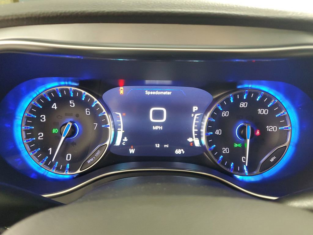 New 2026 Chrysler Pacifica Limited image 25