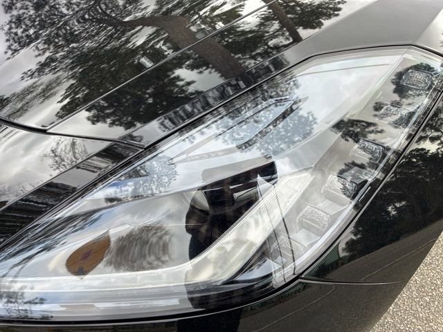 Used 2019 Chevrolet Corvette Stingray Convertible w/ 1LT image 12