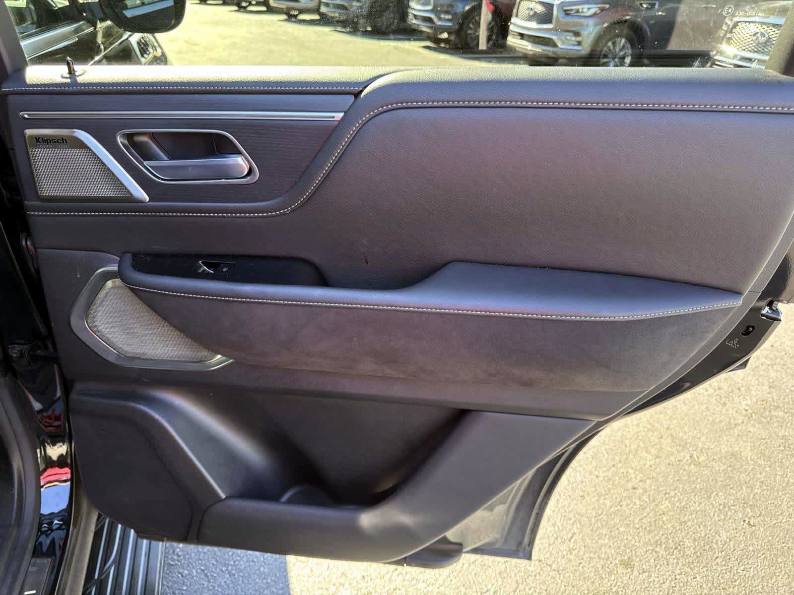 Certified 2025 INFINITI QX80 Sensory AWD/4WD image 18
