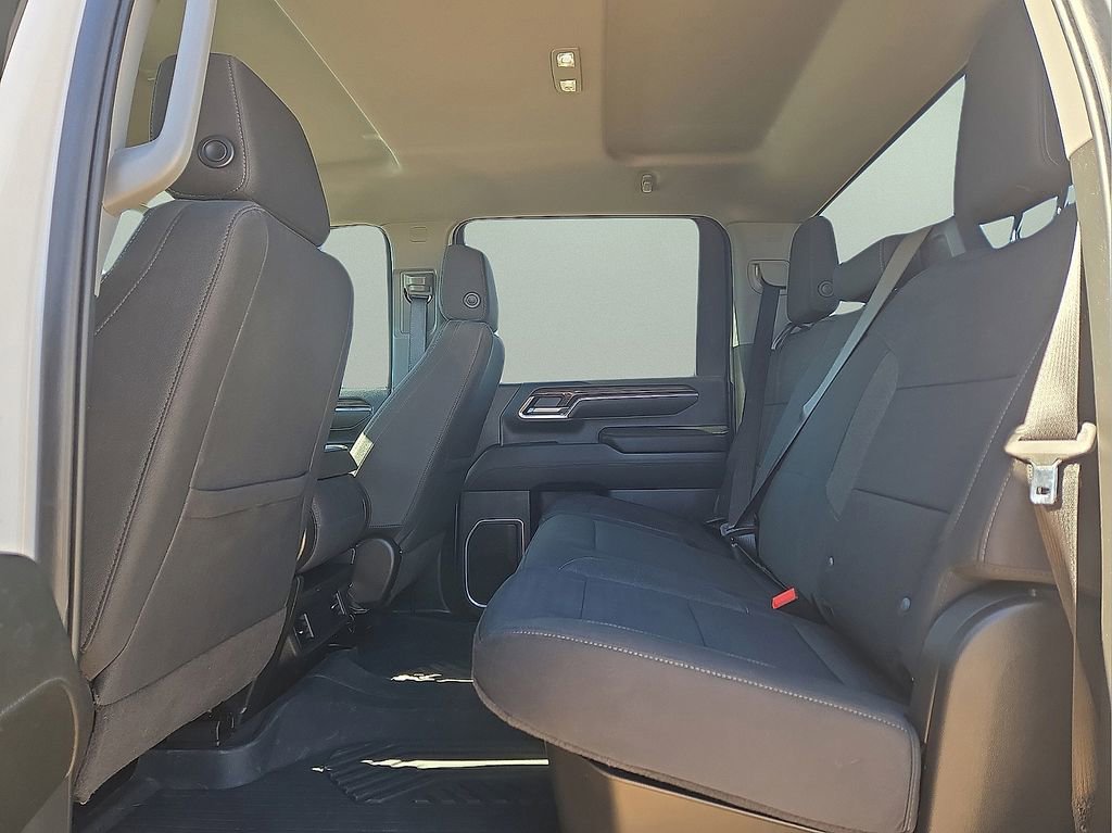 Used 2024 Chevrolet Silverado 2500 LT image 15