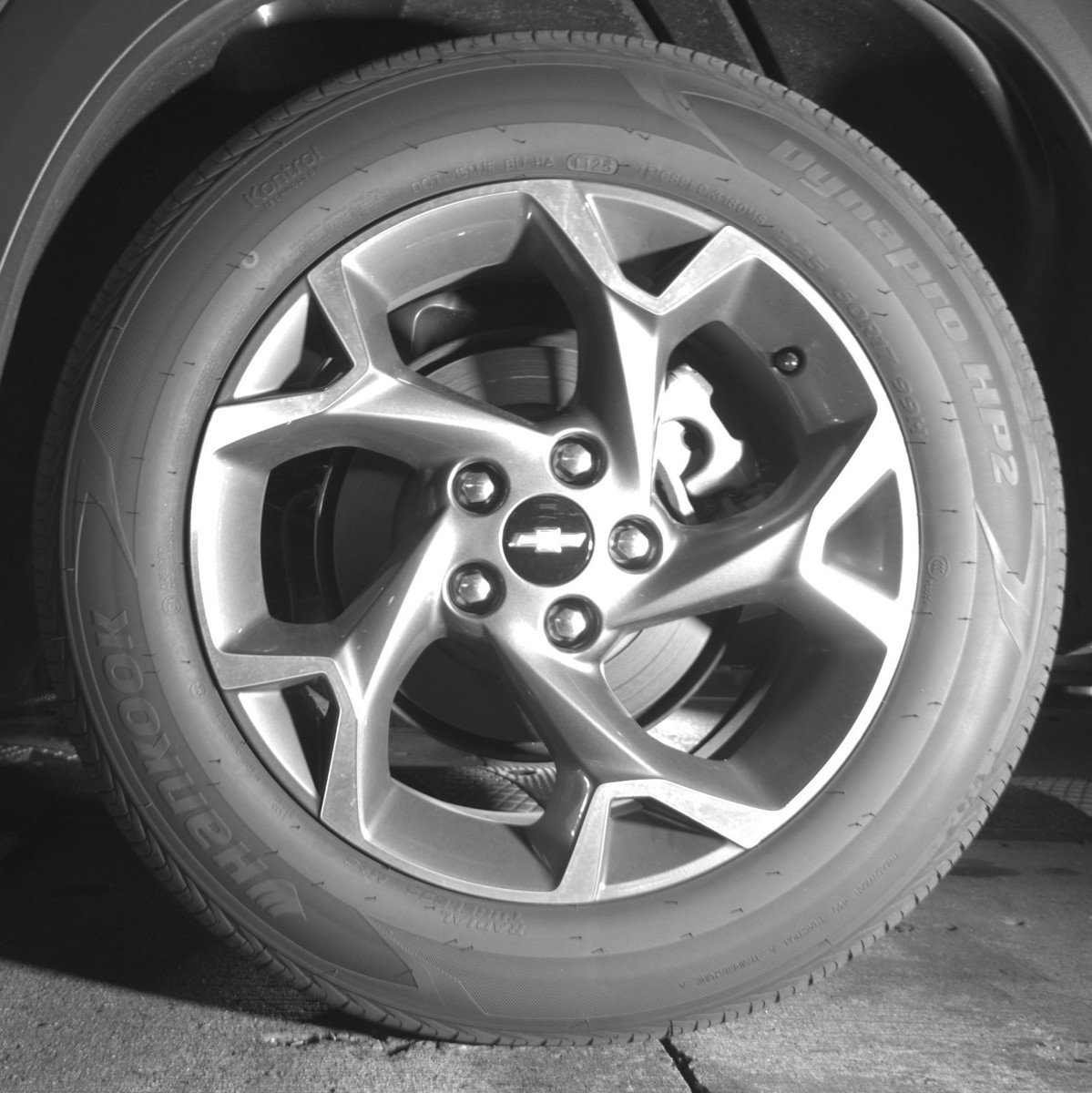 Used 2025 Chevrolet Trax LT FWD image 14